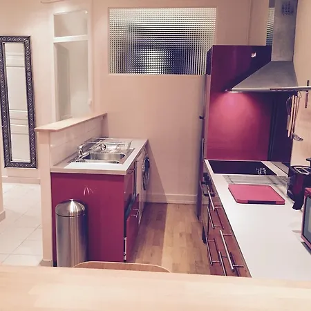 Appartement, Lyon, *
